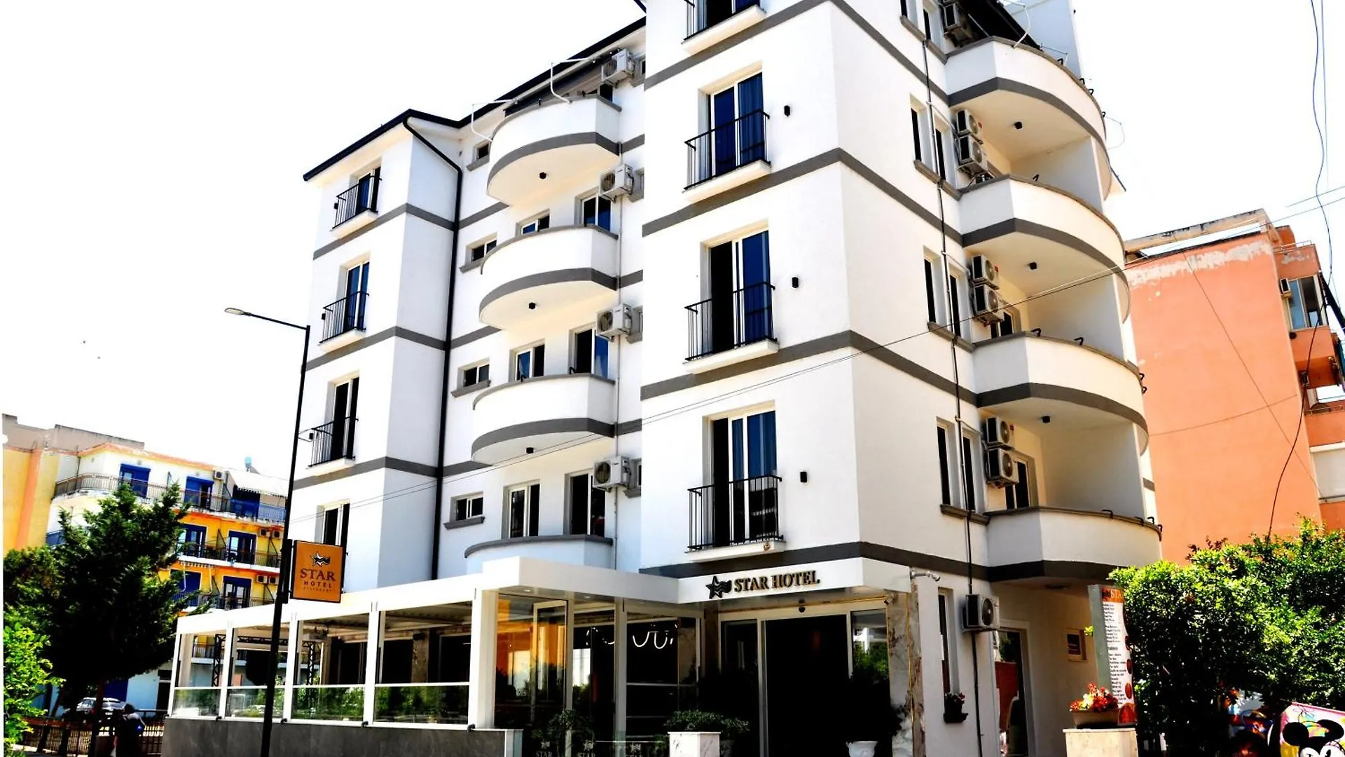 Star Holiday Apartments Golem